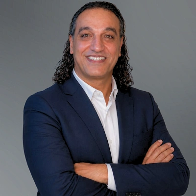 عمرو عادل